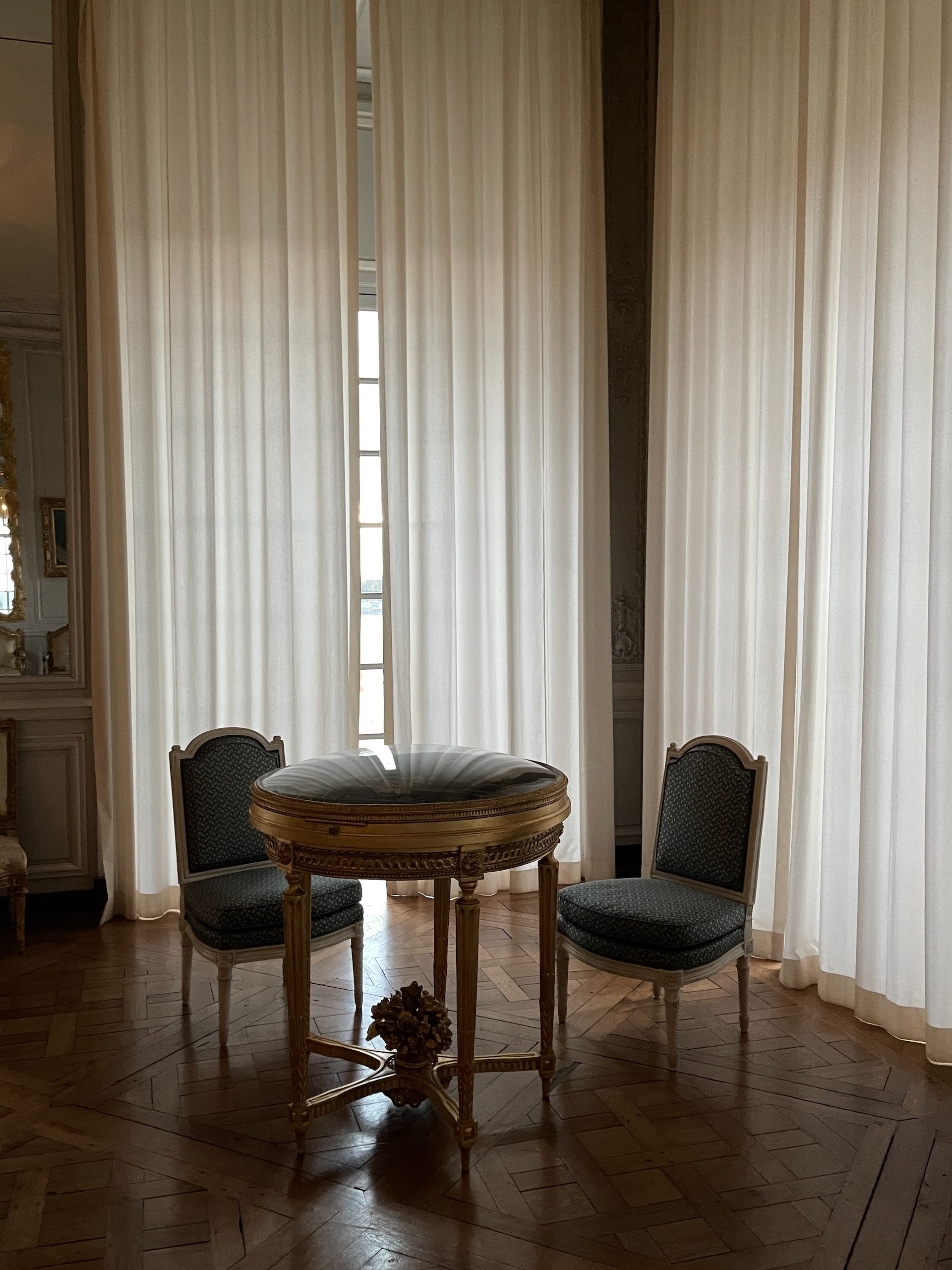 Plissé gordijnen zijn de binnenzonwering van 2023