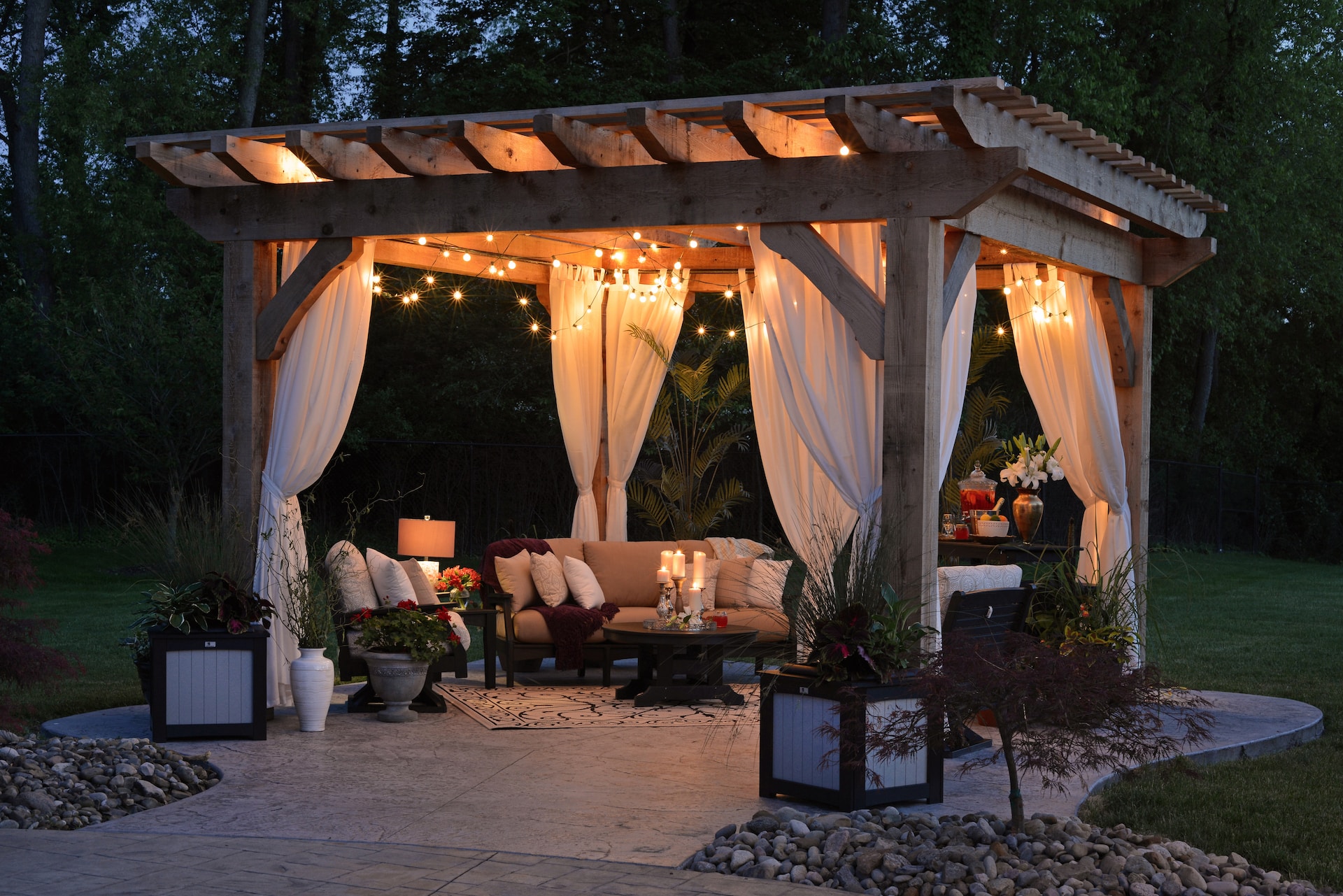 Must-have tuinartikelen voor de perfecte buitenruimte